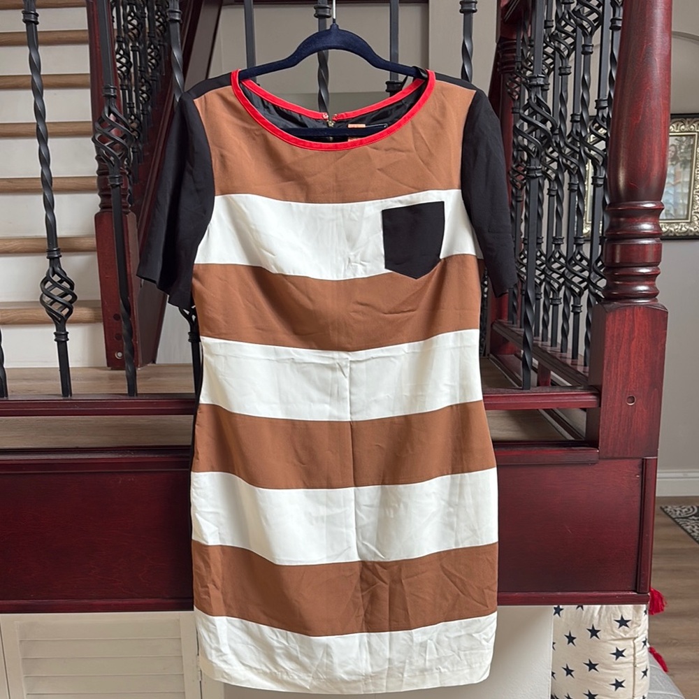 Jessica Howard Dress